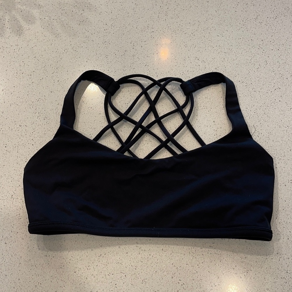 Lululemon Bra size 8, light support black